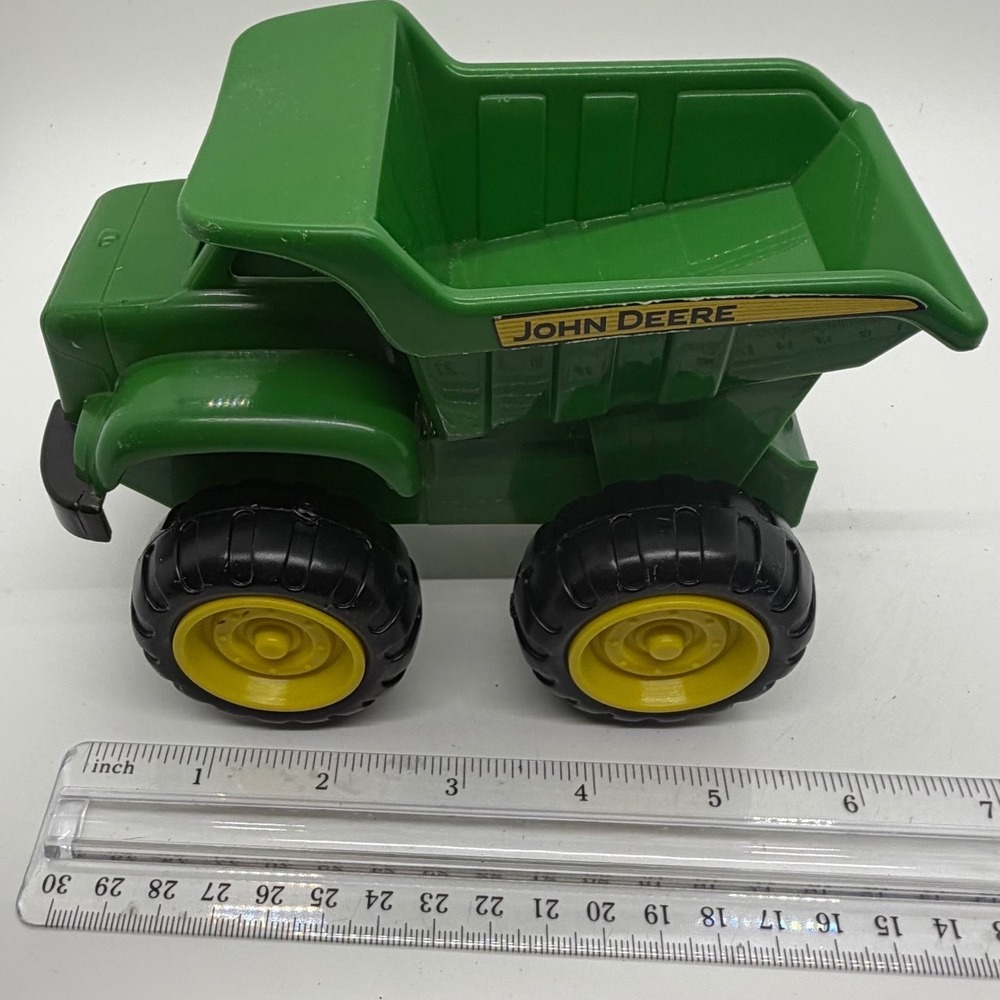 John Deere Green Plastic Dump Truck Toy Big Wheels Kids Play 4 in Construction - Picture 6 of 9